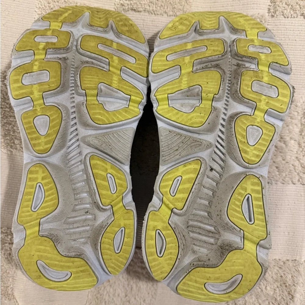 HOKA Dynamic Blue and Pink Sneakers Gaviota 5 - Picture 6 of 7